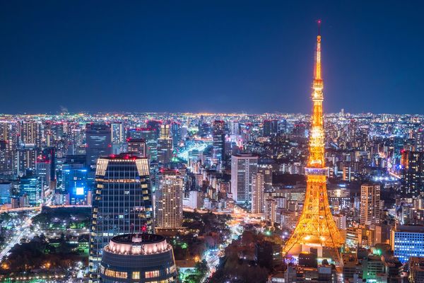 東京