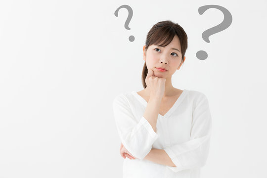 疑問を持つ人